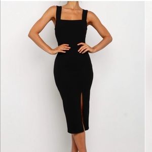 Petal & Pup Black Hyatt Hugh Slight Sheath Dress - 10US